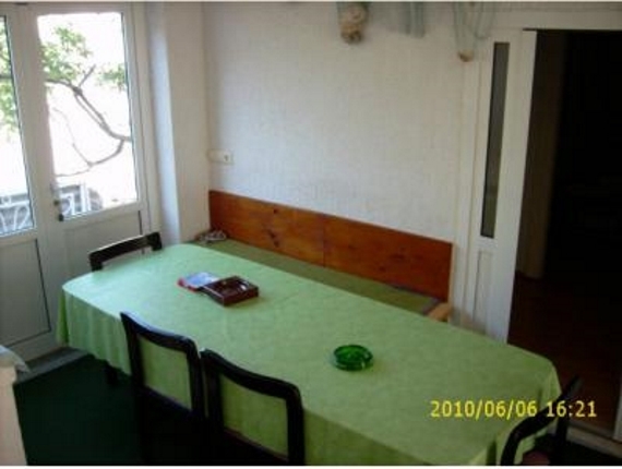 Apartmani Sandi, Mali Iž