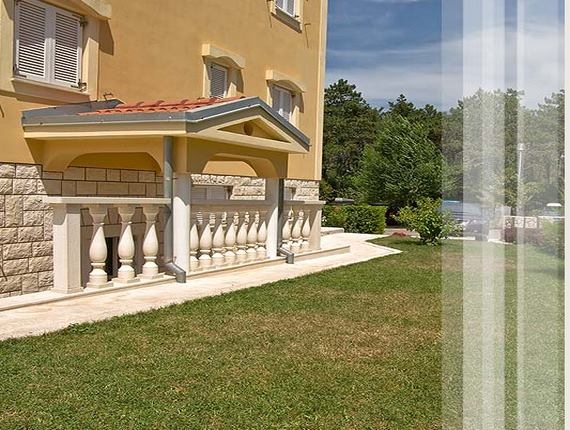 Villa Ana Jadranovo, Jadranovo