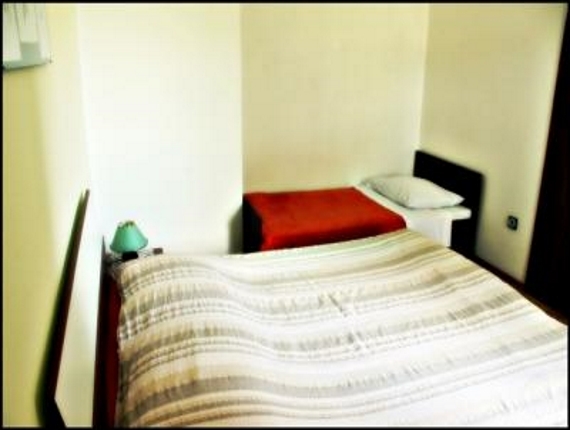 Apartman 3, Plavi, Zeleni I Crveni, Murter