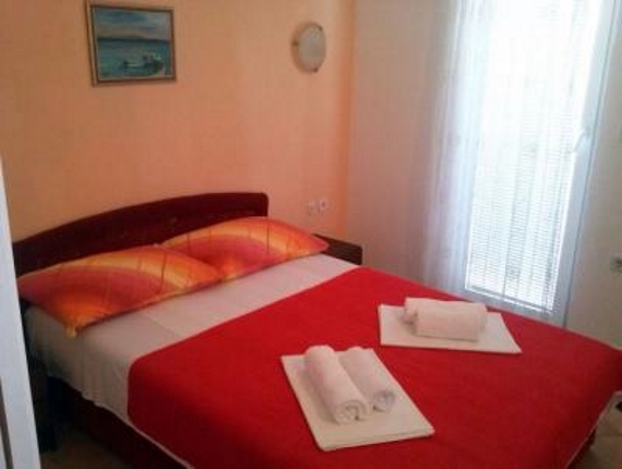 Apartman 2, Dario Apartmani, Pag