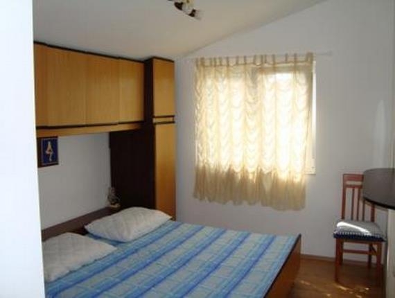 Apartman 1, Tiha Uvala, Žaborić